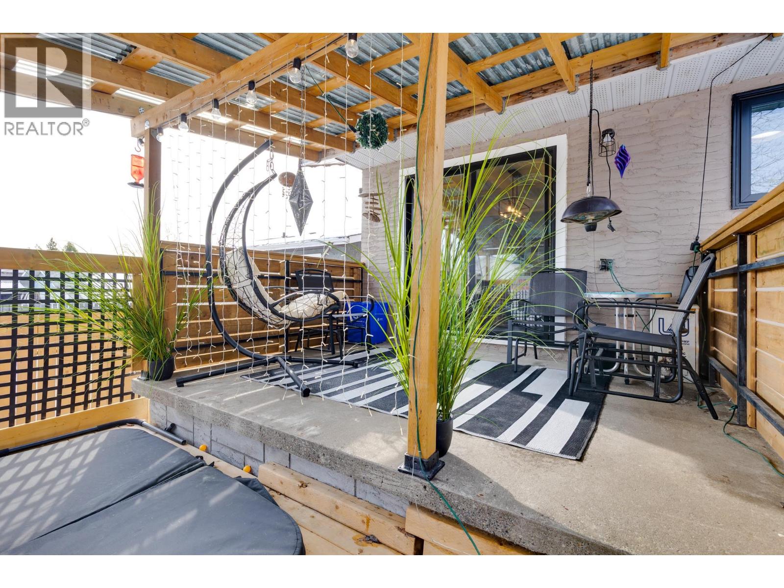 350 KILLOREN CRESCENT - 35