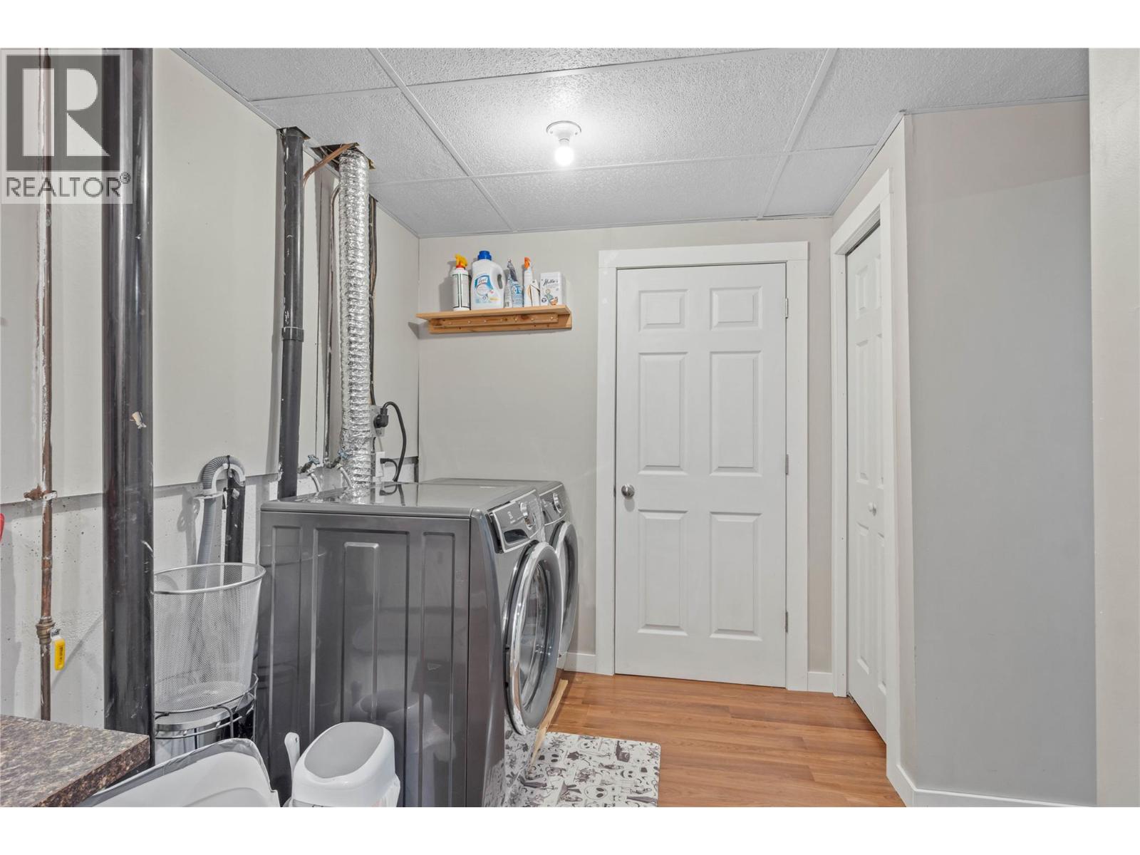 #46 1605 SUMMIT DRIVE - 25