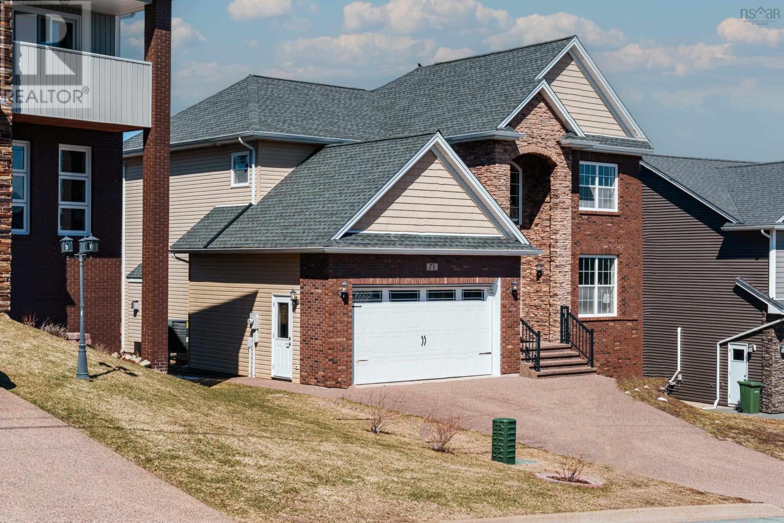 Property 4 of 49 of 71 Maple Grove Avenue