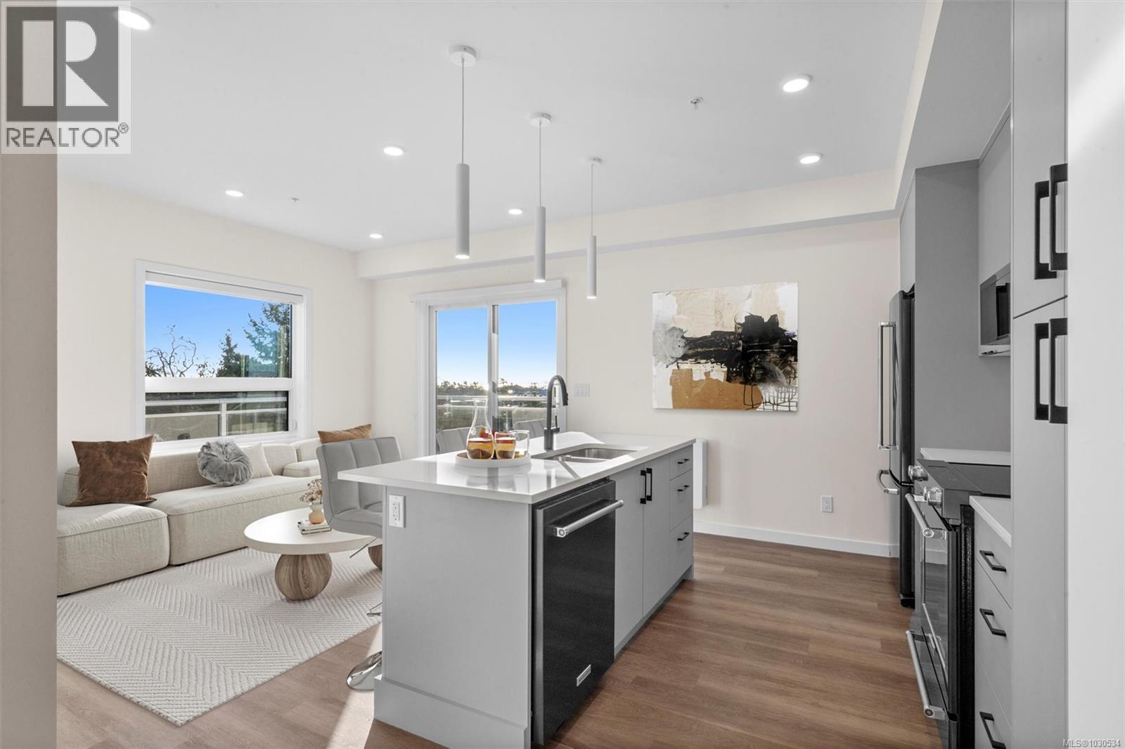 #410 1102 ESQUIMALT RD - 5