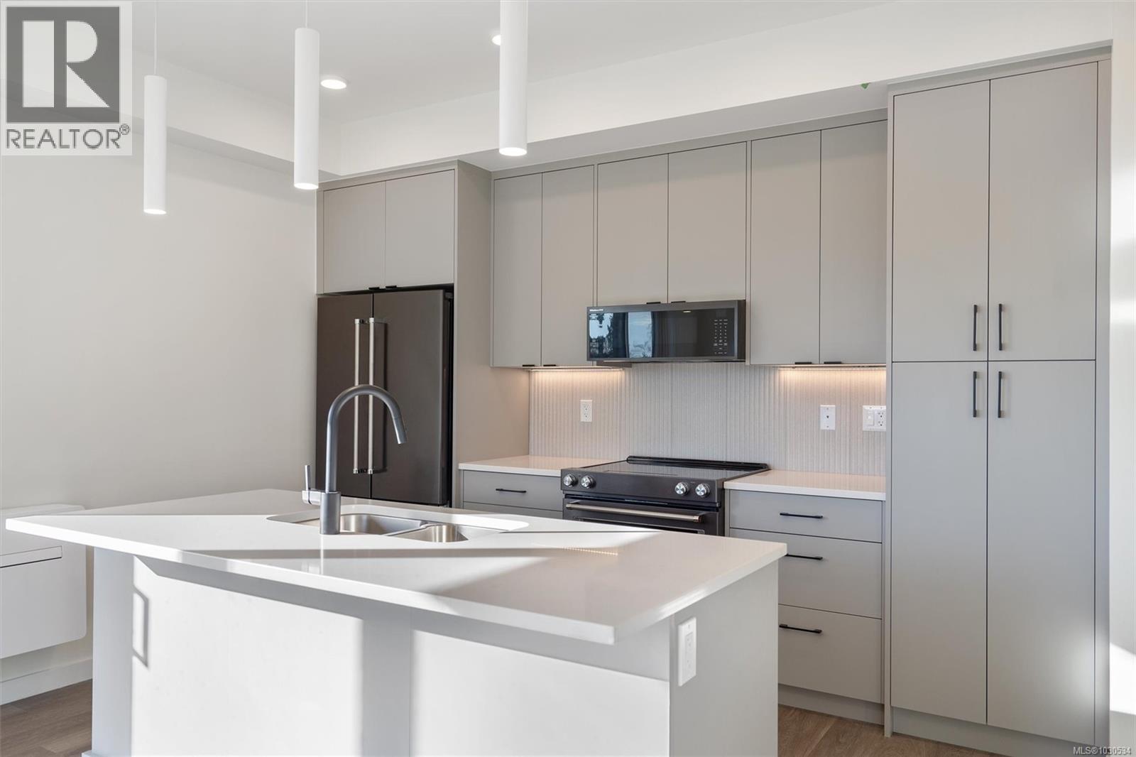 #410 1102 Esquimalt Rd - 15