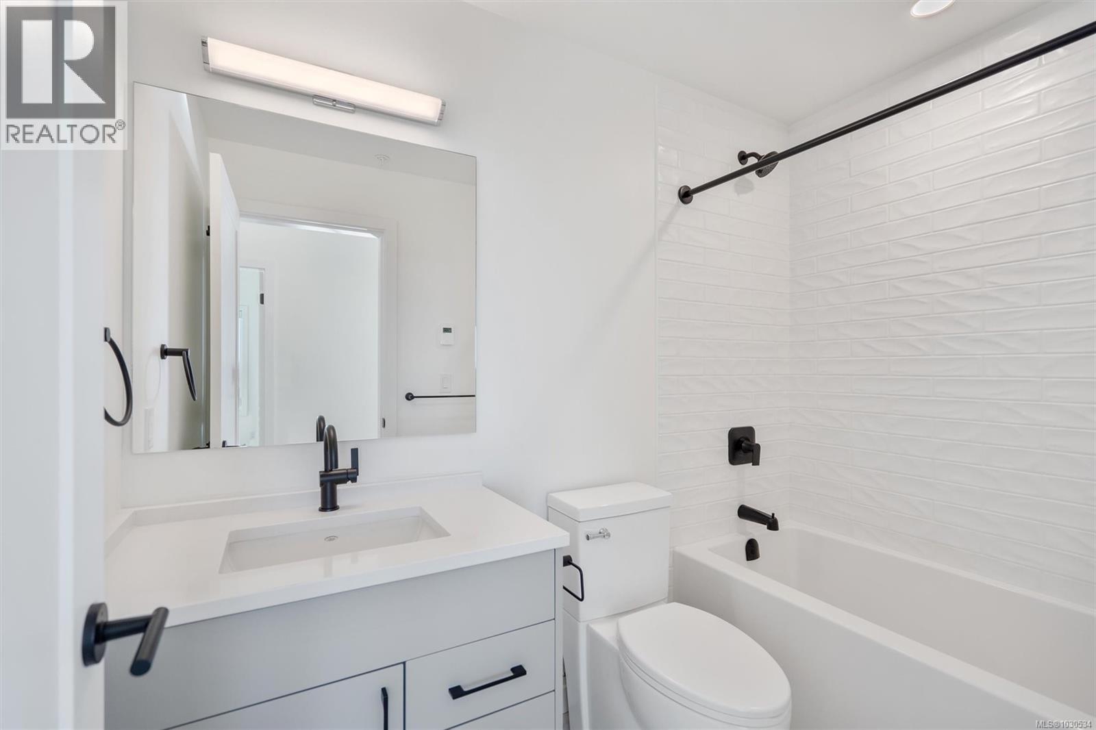 #410 1102 ESQUIMALT RD - 28