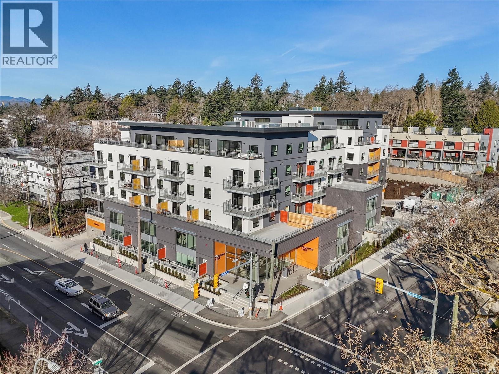 #410 1102 ESQUIMALT RD - 35