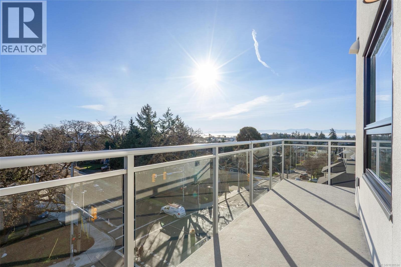 #410 1102 Esquimalt Rd - 19