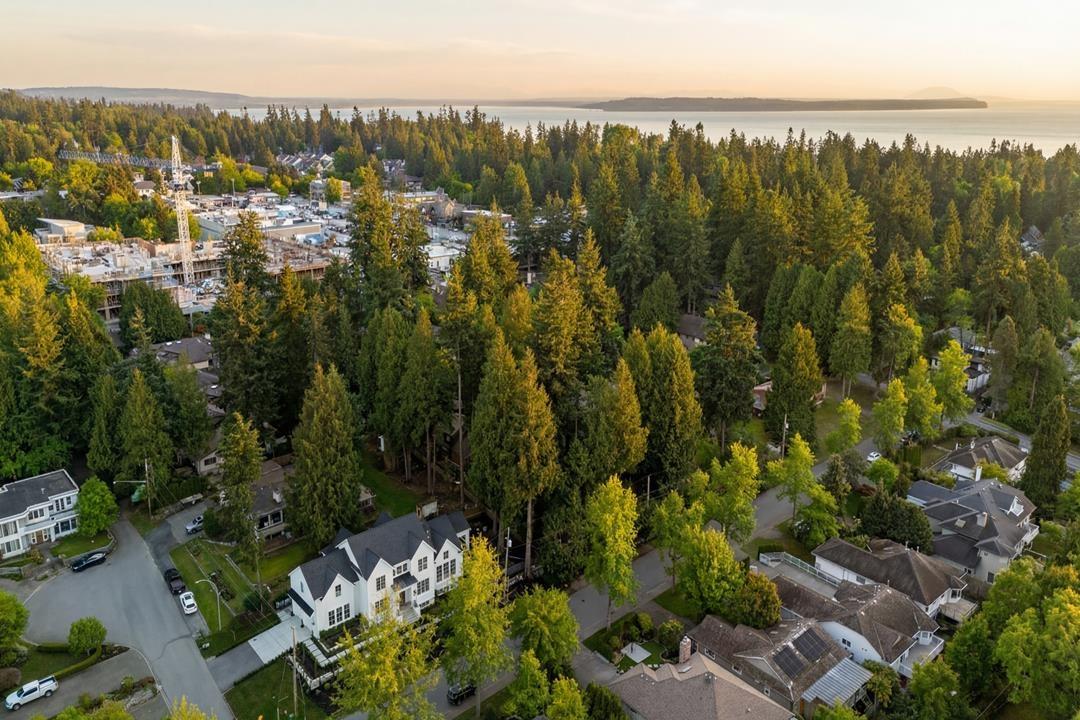 1688 127 STREET, Surrey