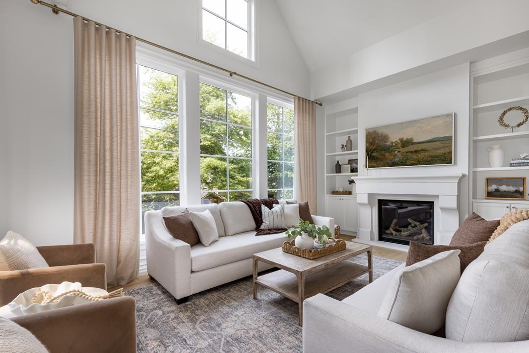 1688 127 STREET, Surrey