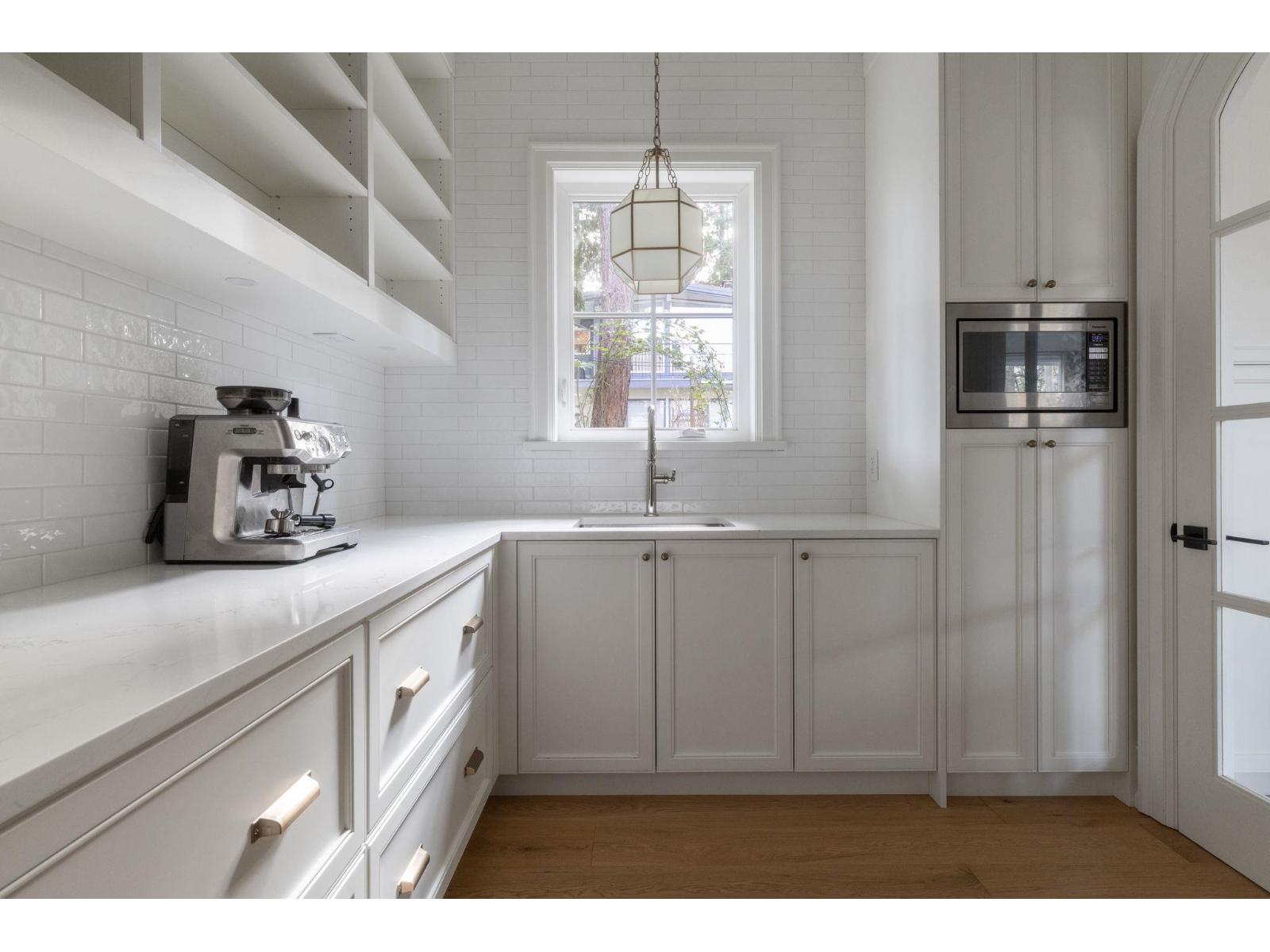 1688 127 STREET, Surrey