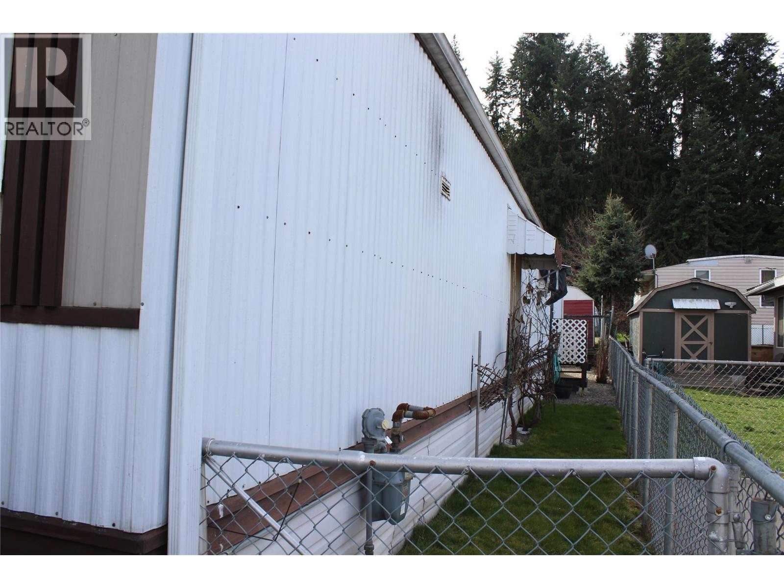 5280 69 AVENUE NE - 19