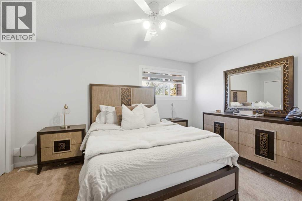 Single Family House for Sale in    Avenue SE Penbrooke Meadows Calgary 