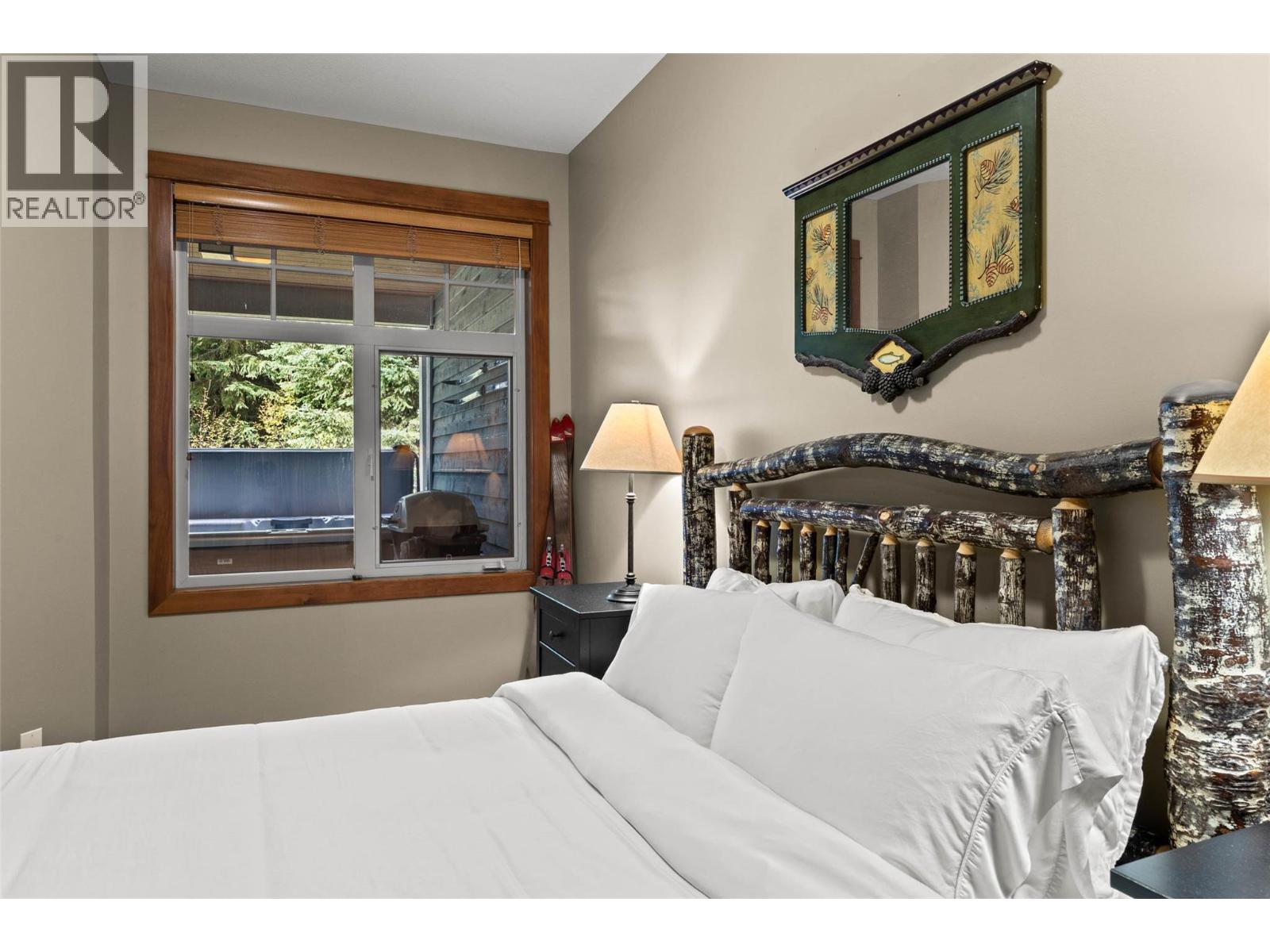 #35 5015 VALLEY Drive - 25
