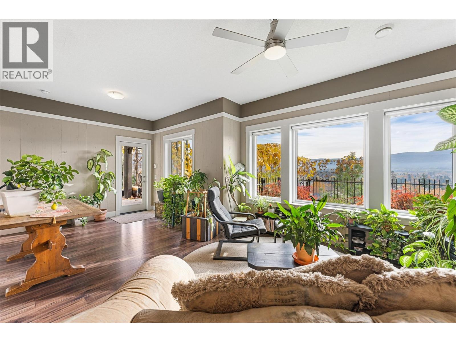  747 Traditions Crescent, Kelowna