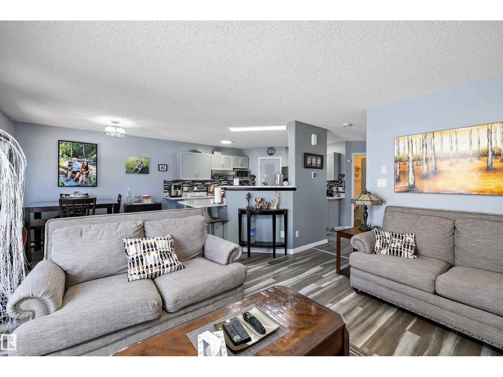 18206 108 ST NW - 17