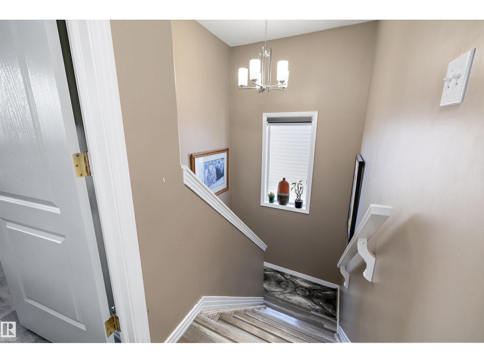 18206 108 ST NW - 18