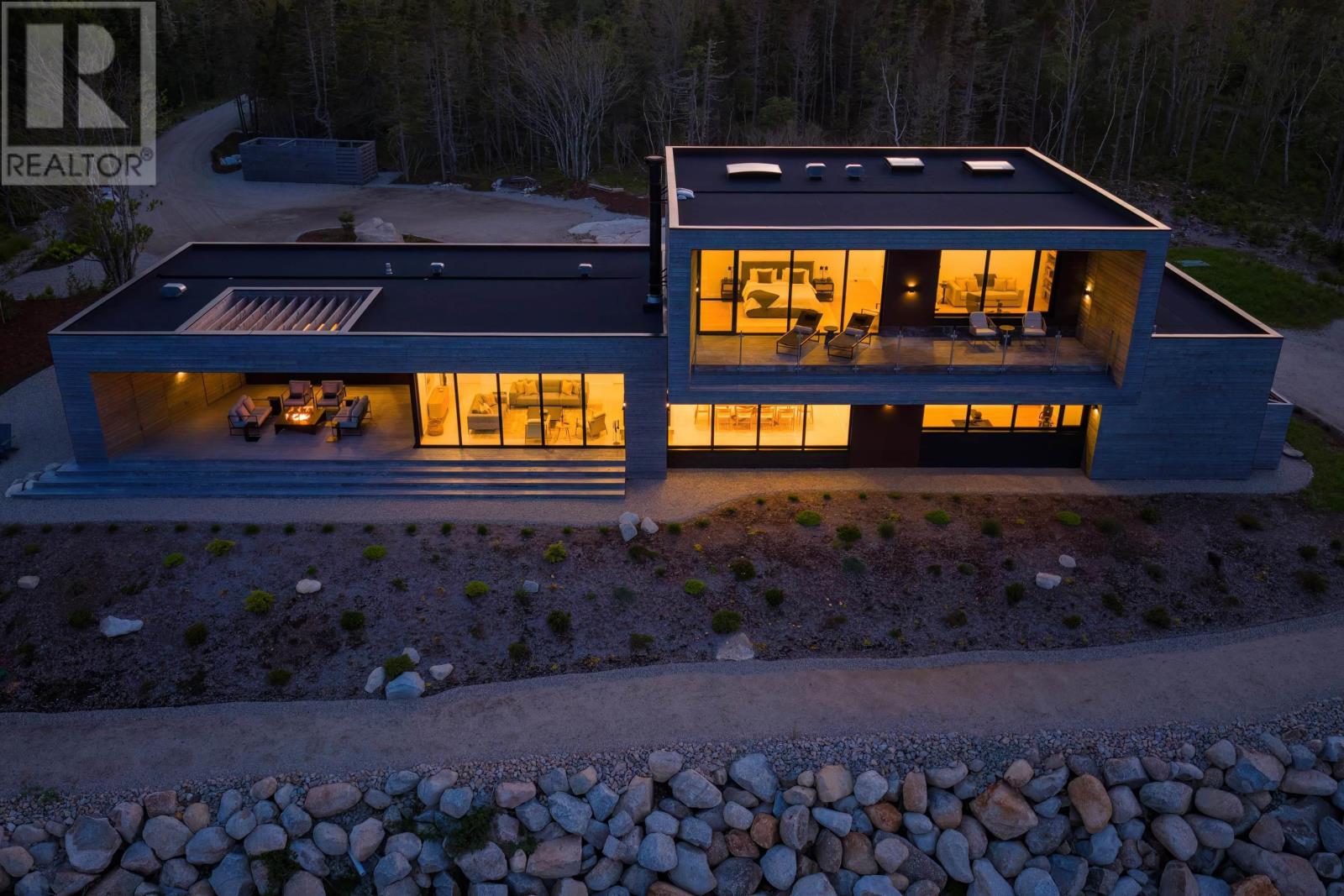 Property 7 of 51 of 38 Island Watch Run