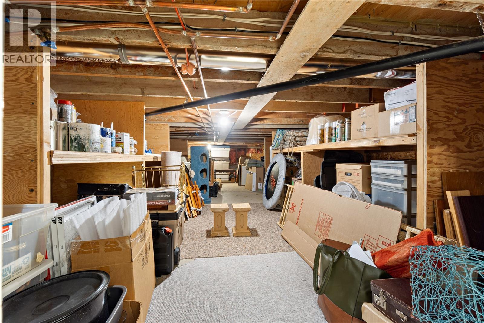 562 ROTHDALE RD - 25