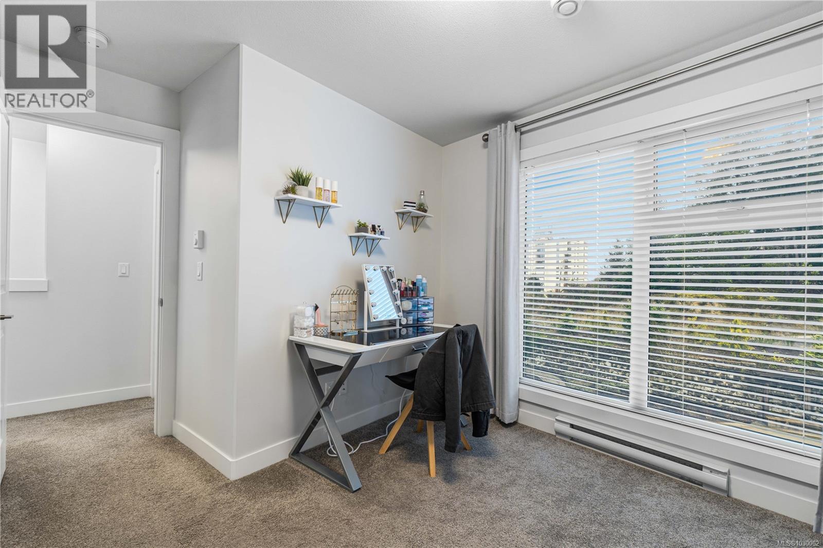 #103 1800 Summerhill Pl - 25