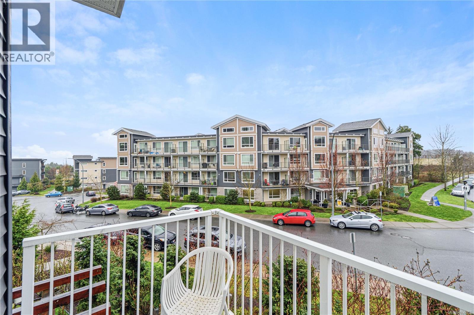#103 1800 Summerhill Pl - 18