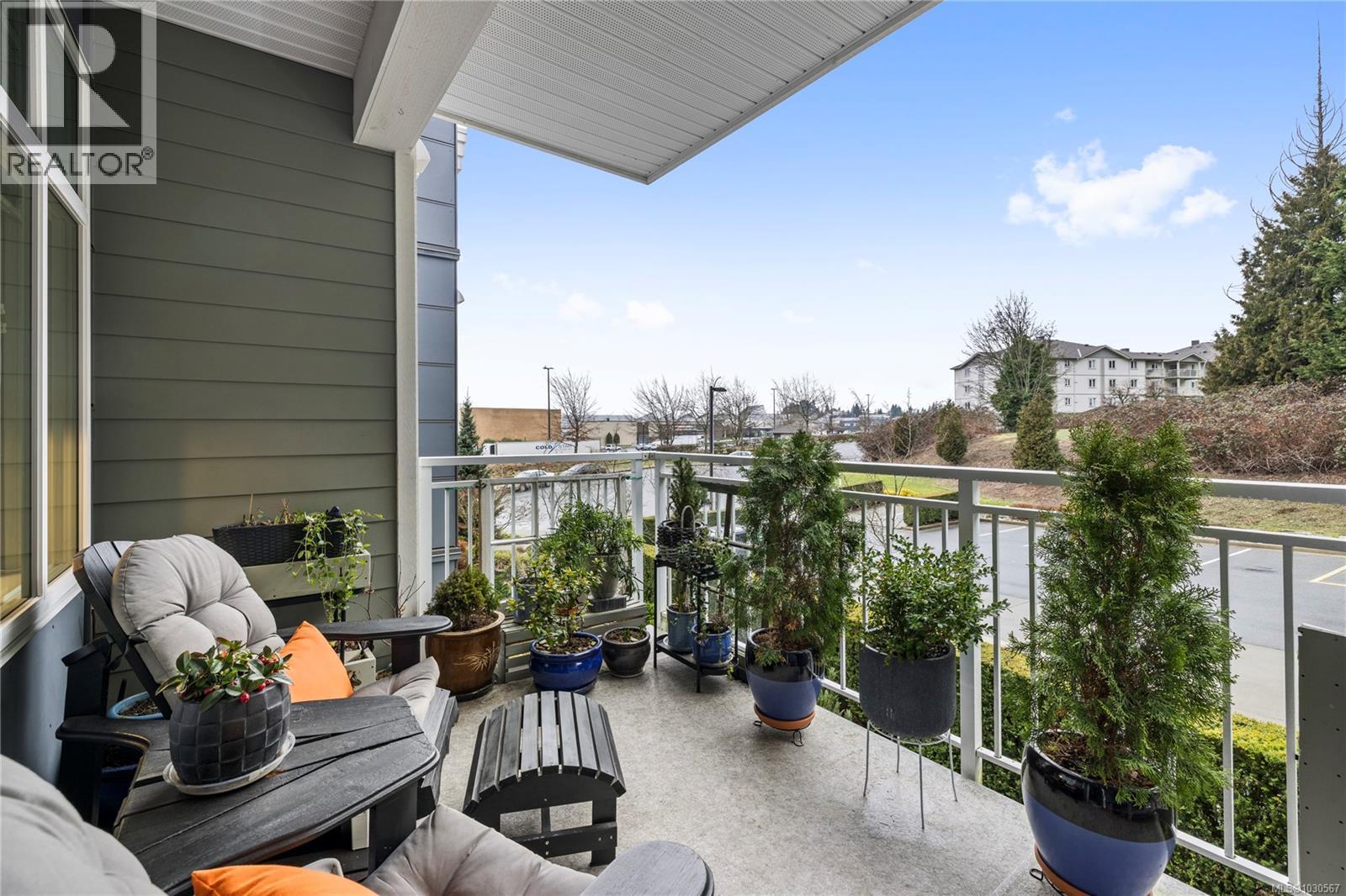 #205 4960 SONGBIRD PL - 14