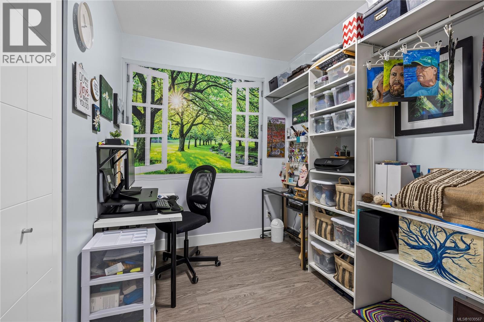 #205 4960 SONGBIRD PL - 18