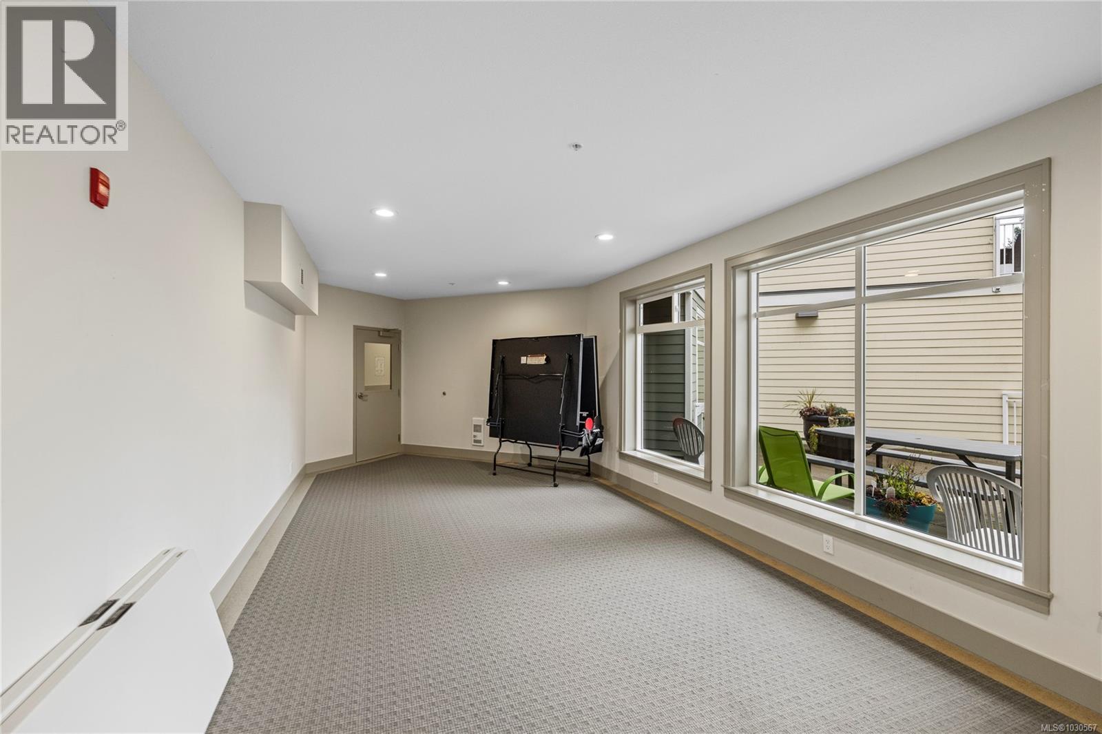 #205 4960 SONGBIRD PL - 21