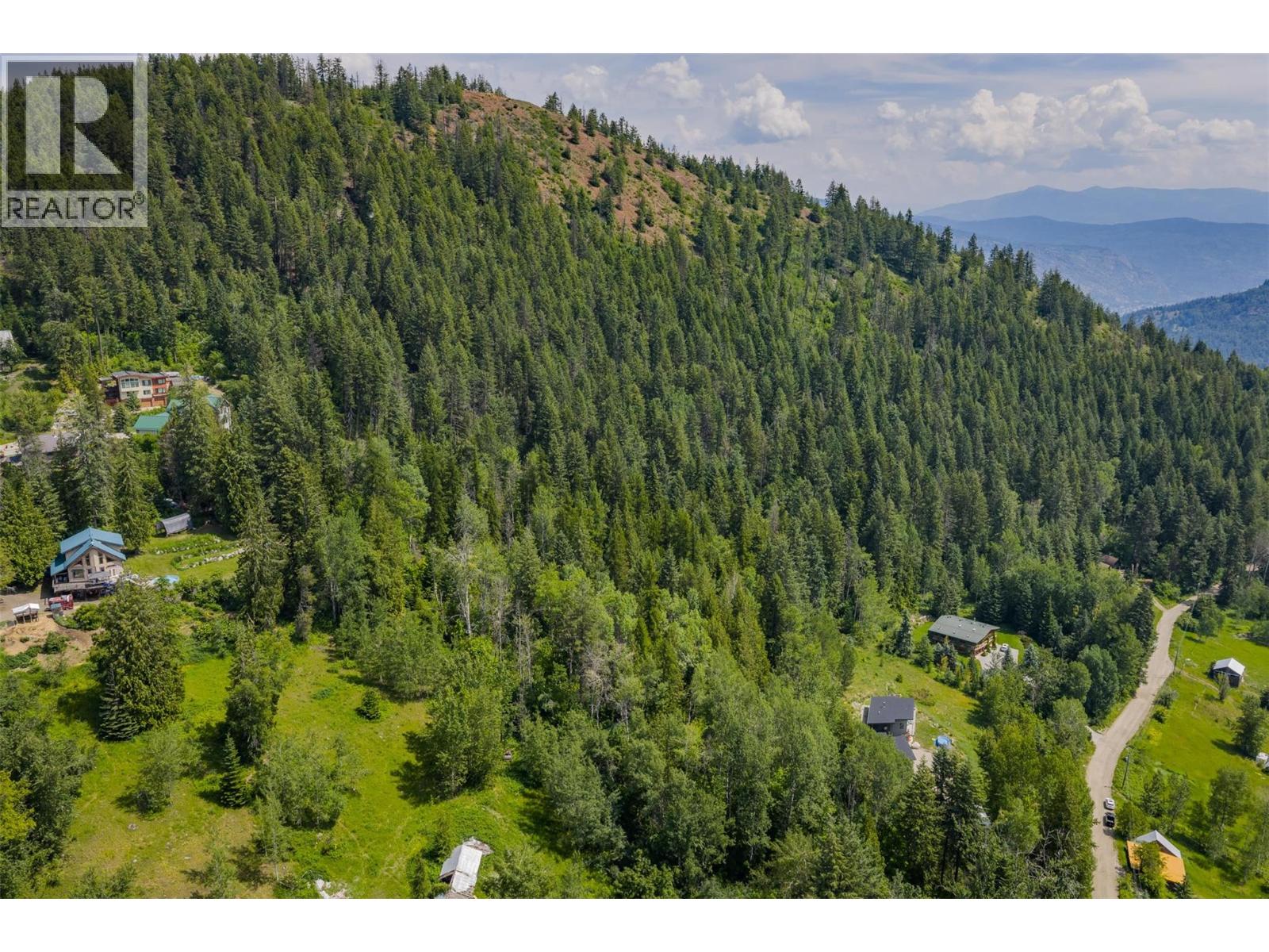 Parcel A COLUMBIA-KOOTENAY Road, Rossland