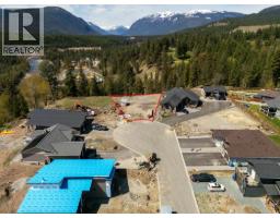 19 Bootleg Gap Close, Kimberley, BC V1A3J1 Photo 11