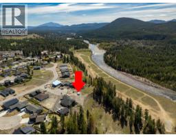 19 Bootleg Gap Close, Kimberley, BC V1A3J1 Photo 8