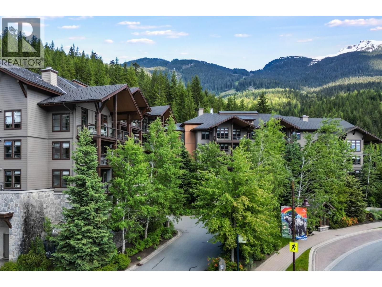 301B 2020 LONDON LANE, Whistler