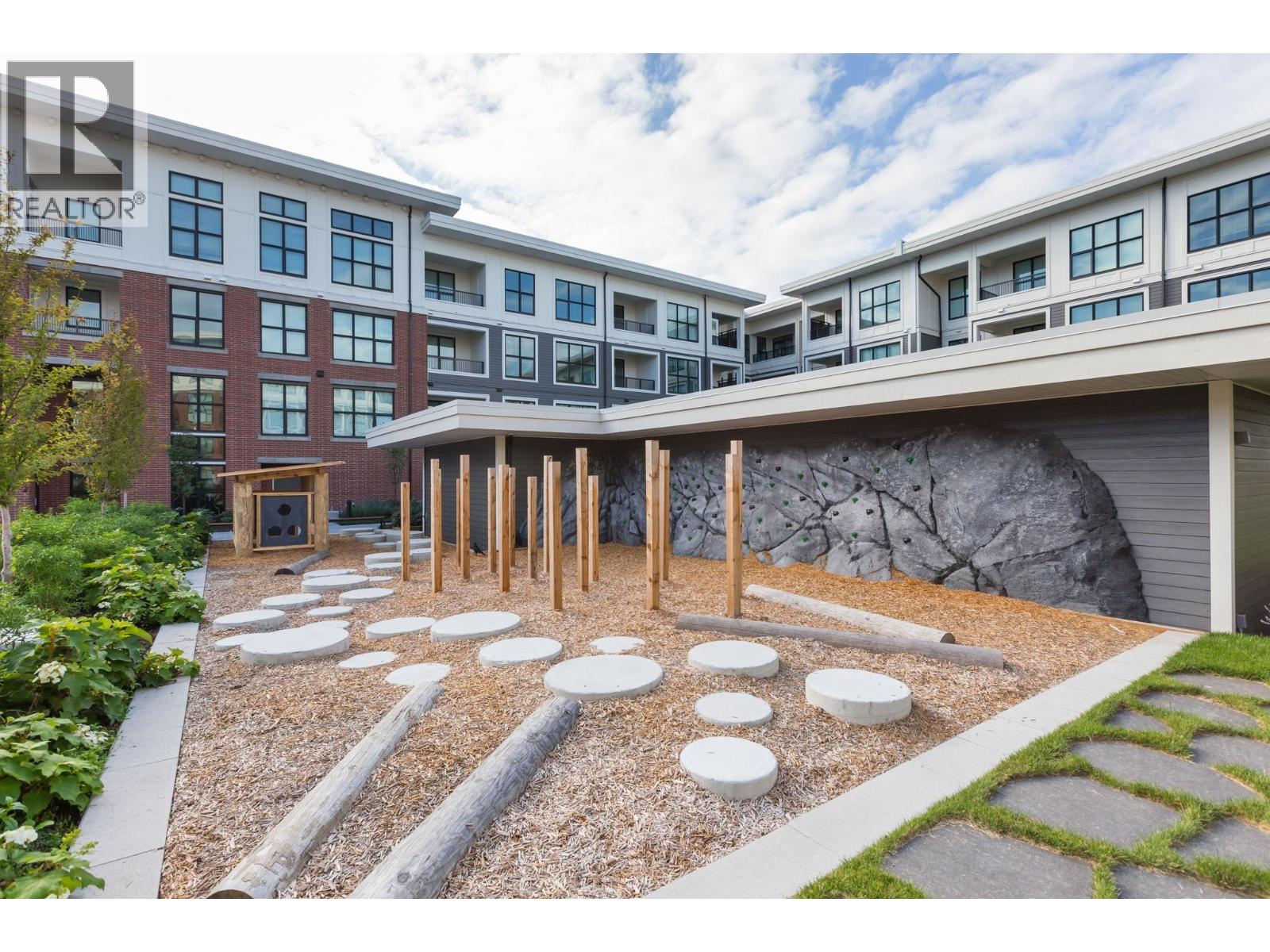 #121-9500 TOMICKI Avenue, Richmond