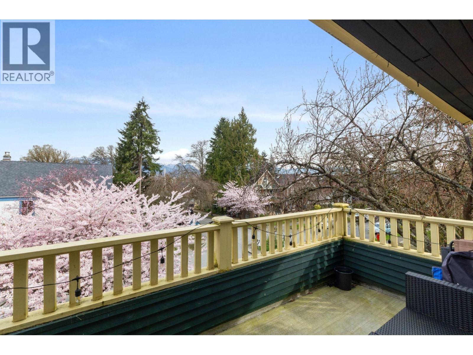 796 E 13TH AVENUE, Vancouver