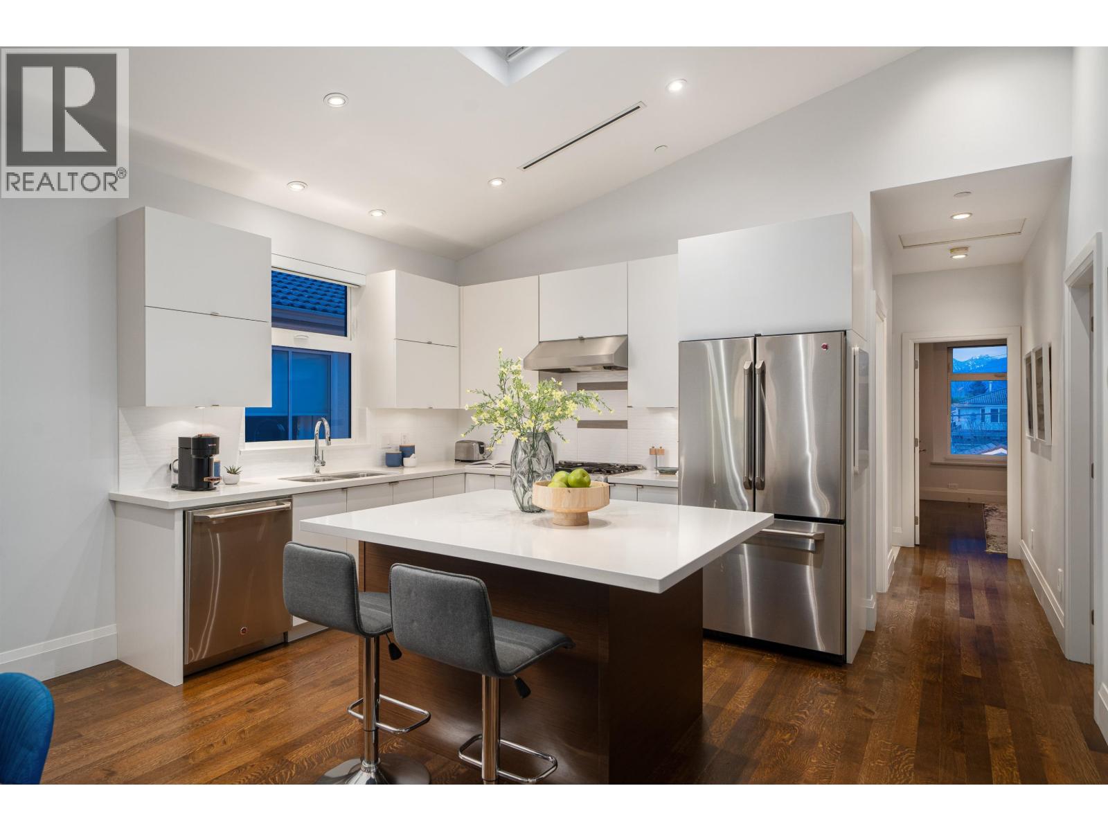 117 W 26TH AVENUE, Vancouver