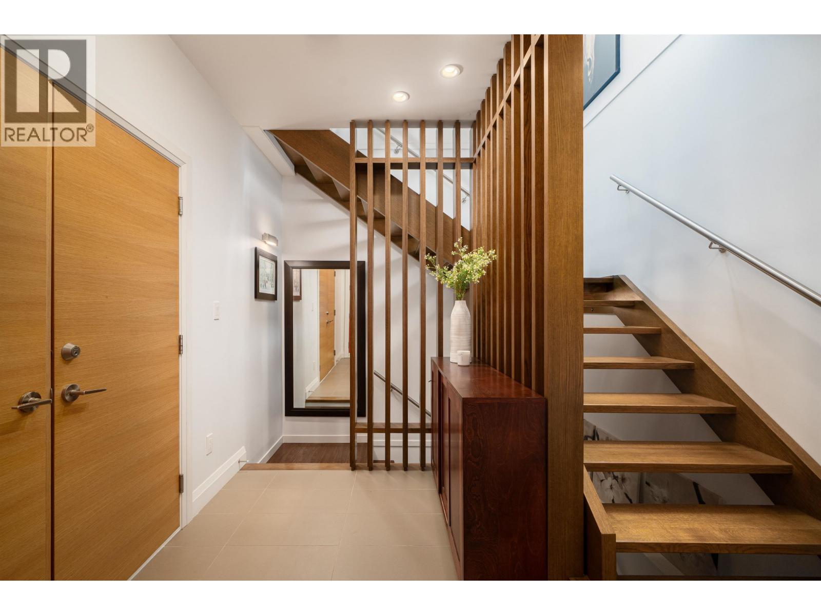 117 W 26TH AVENUE, Vancouver