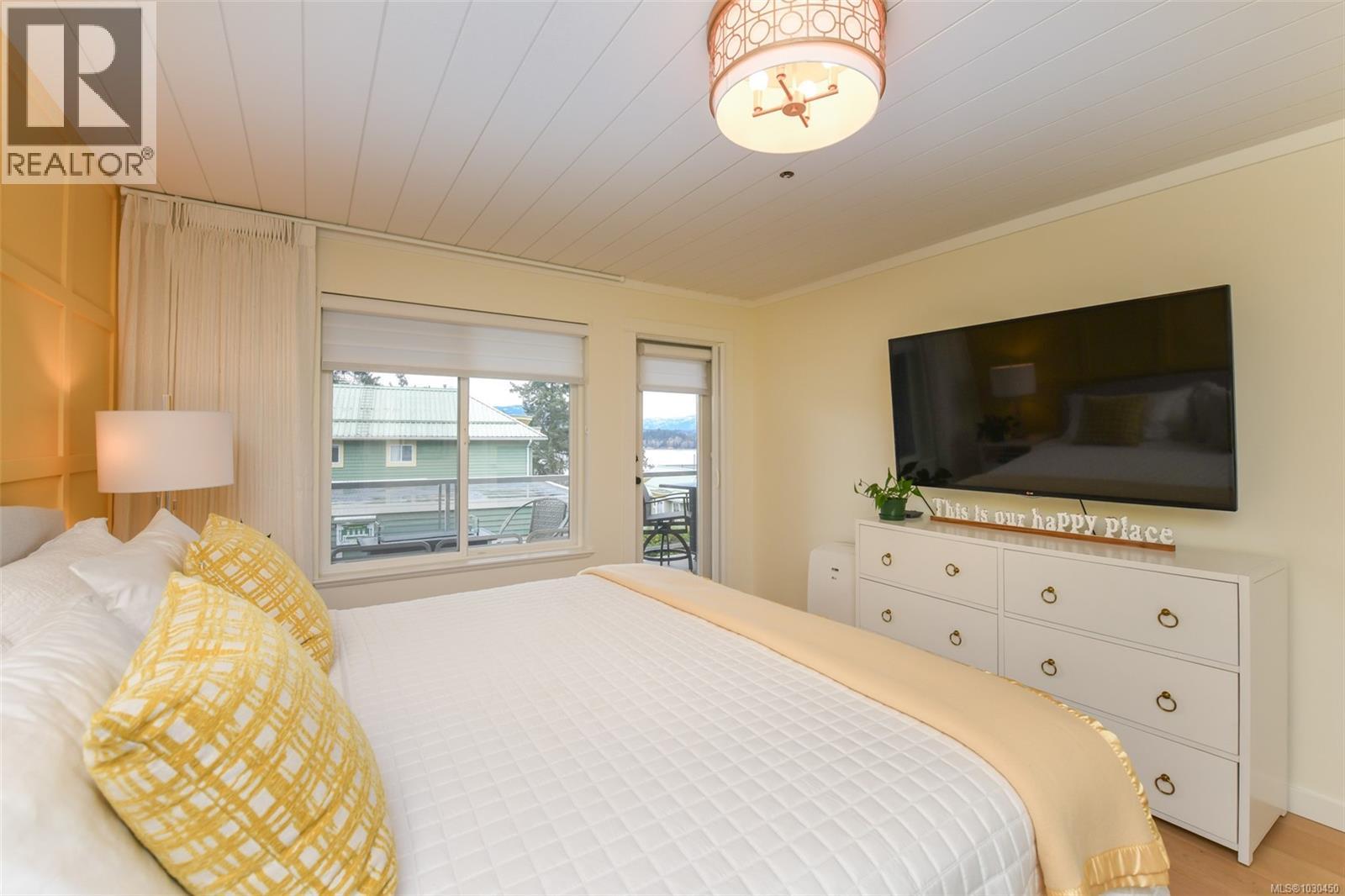 #503 2275 COMOX AVE - 32