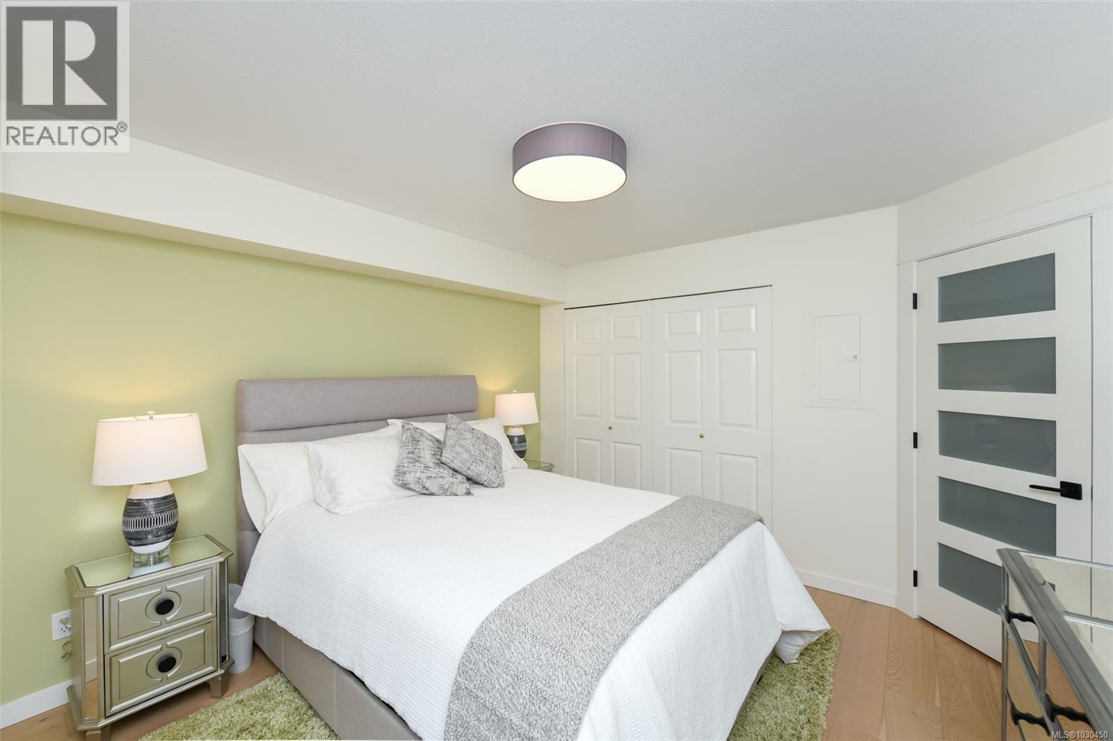 #503 2275 COMOX AVE - 41