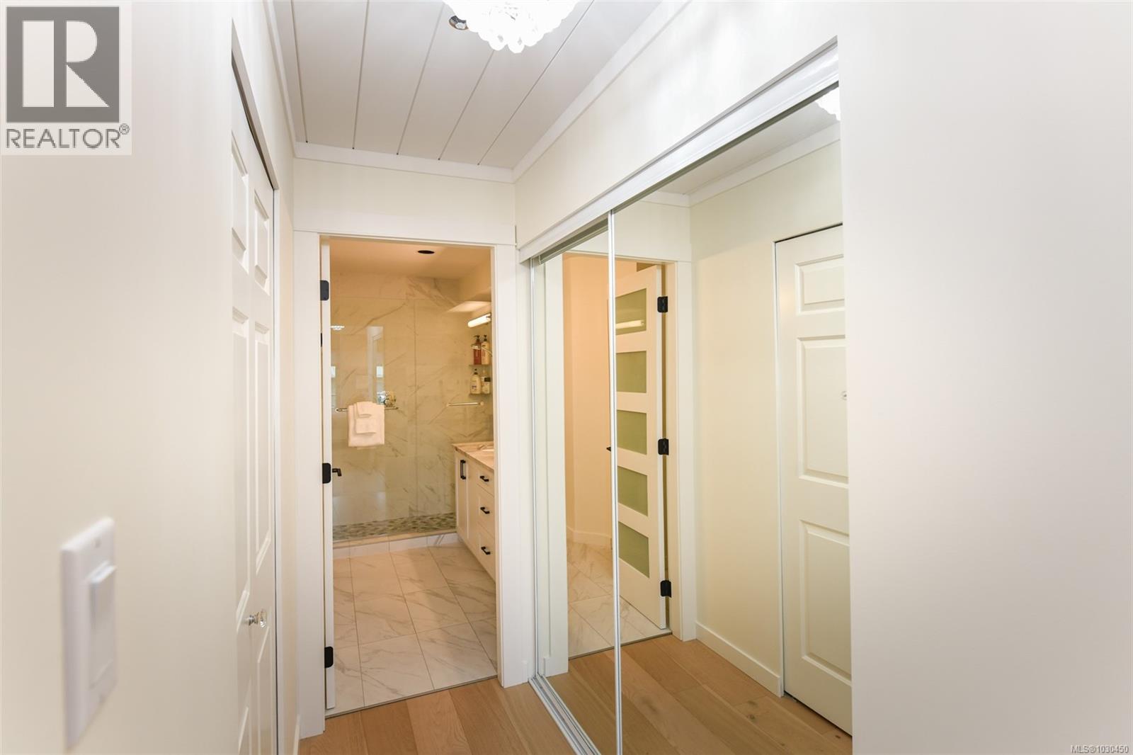 #503 2275 COMOX AVE - 35