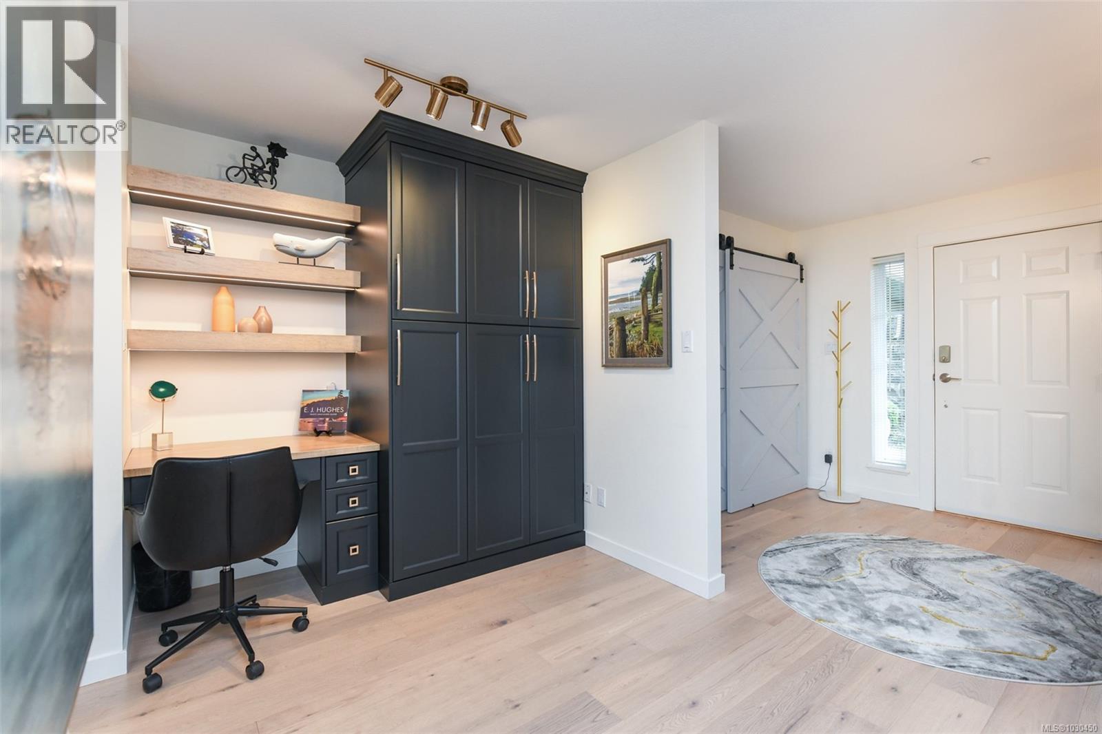 #503 2275 COMOX AVE - 7