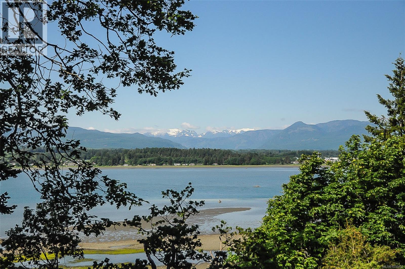 #503 2275 COMOX AVE - 52