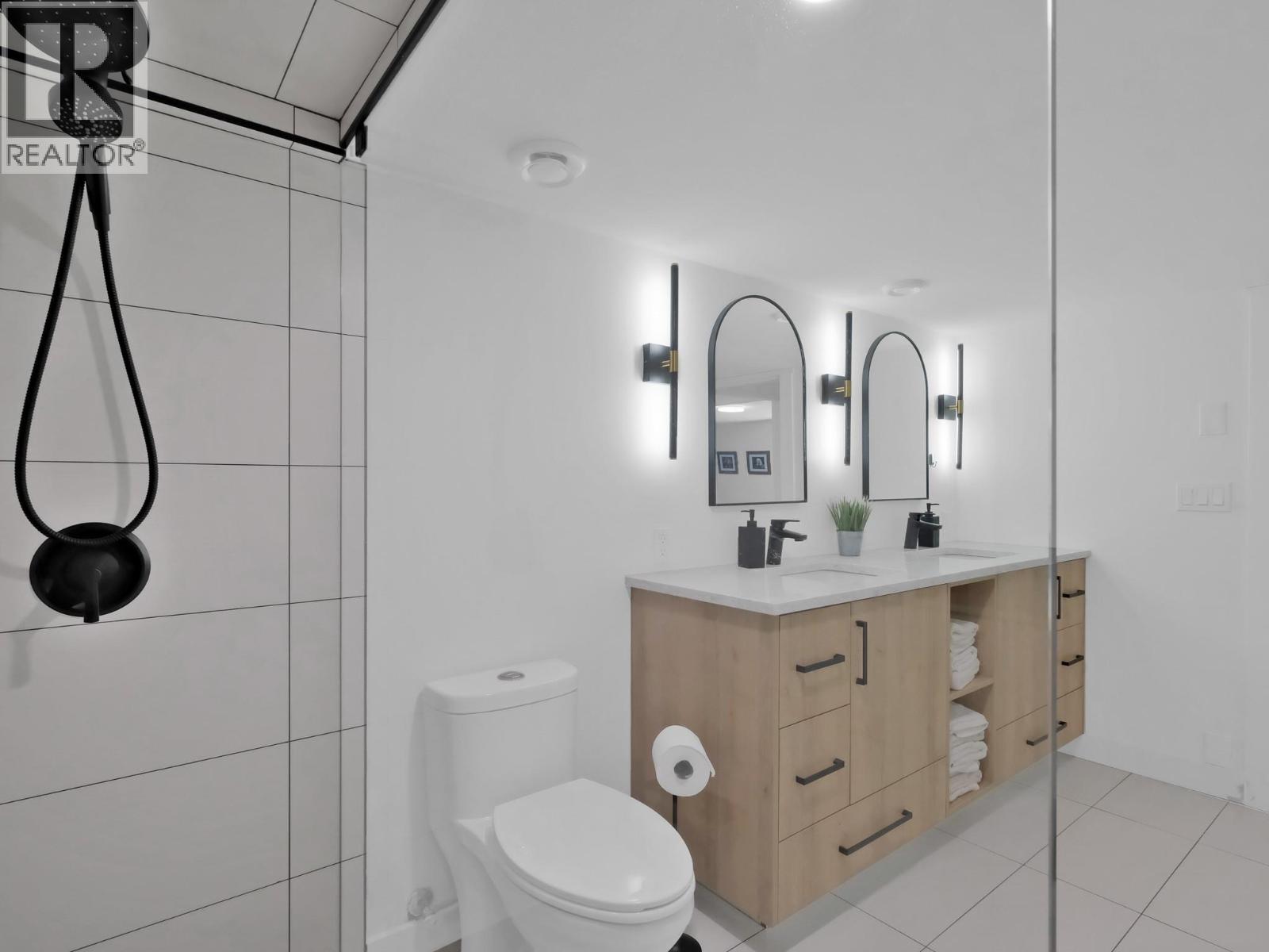 3063 THACKER DRIVE - 41