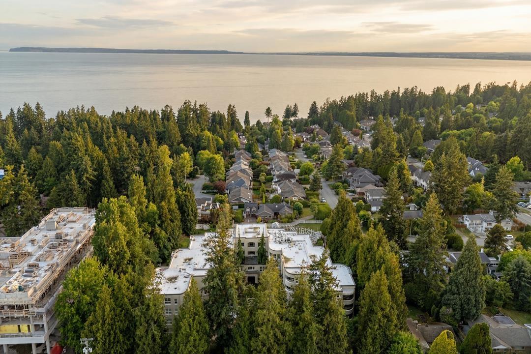 301 1725 128 STREET, Surrey