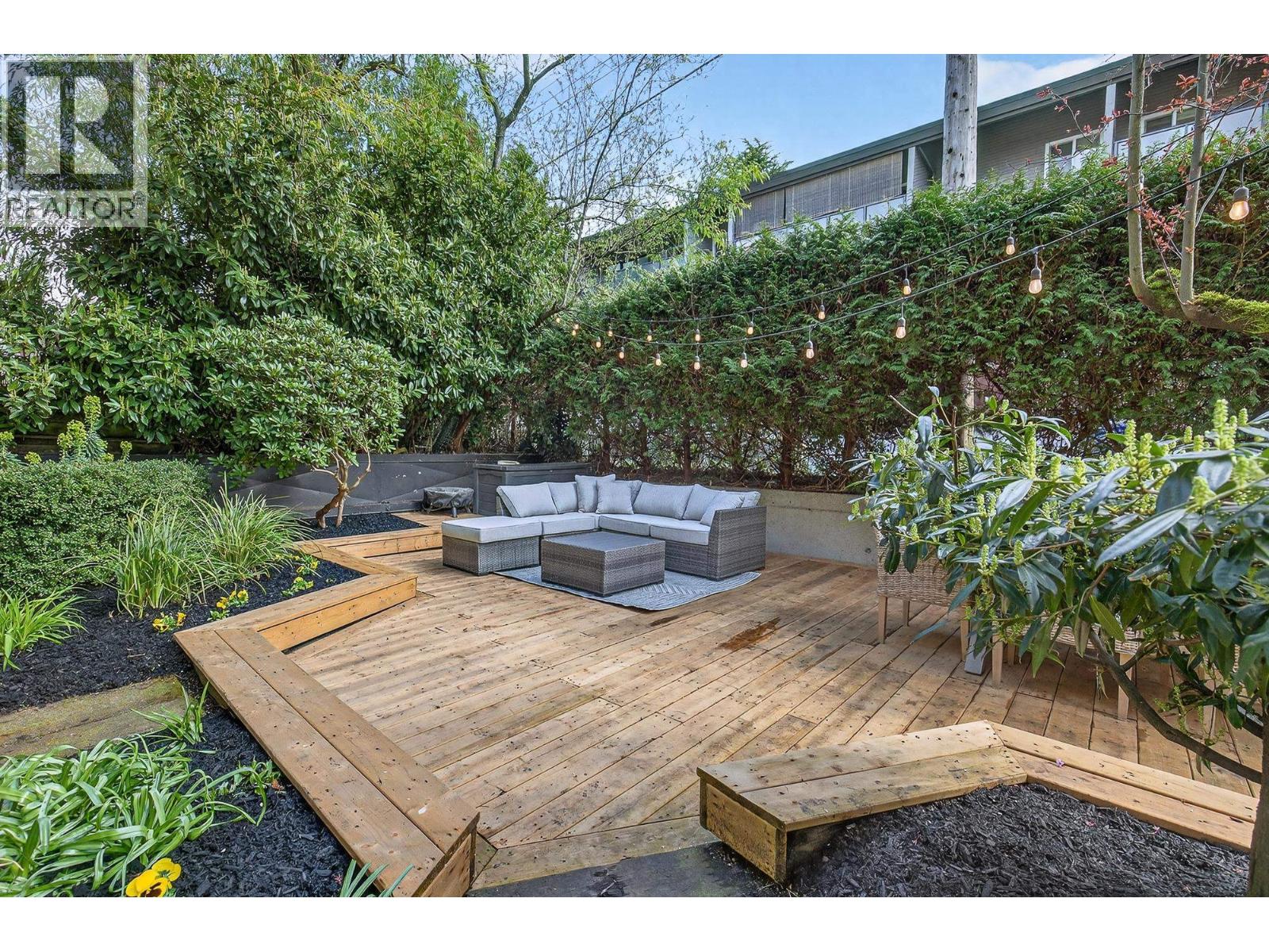 108 1424 WALNUT Street - main photo