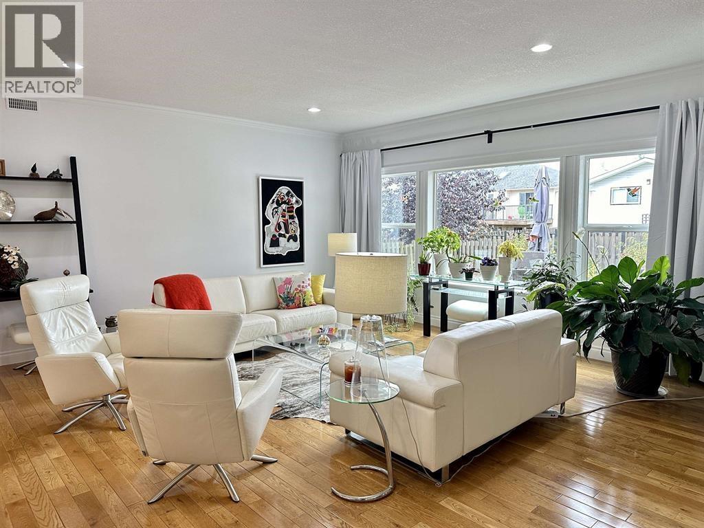 3473 HARGREAVES AVENUE - 12