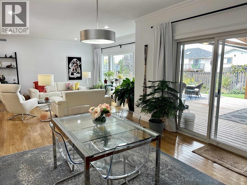 3473 HARGREAVES AVENUE - 15