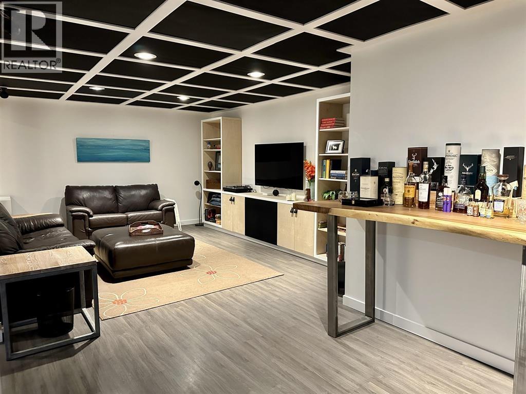 3473 HARGREAVES AVENUE - 33