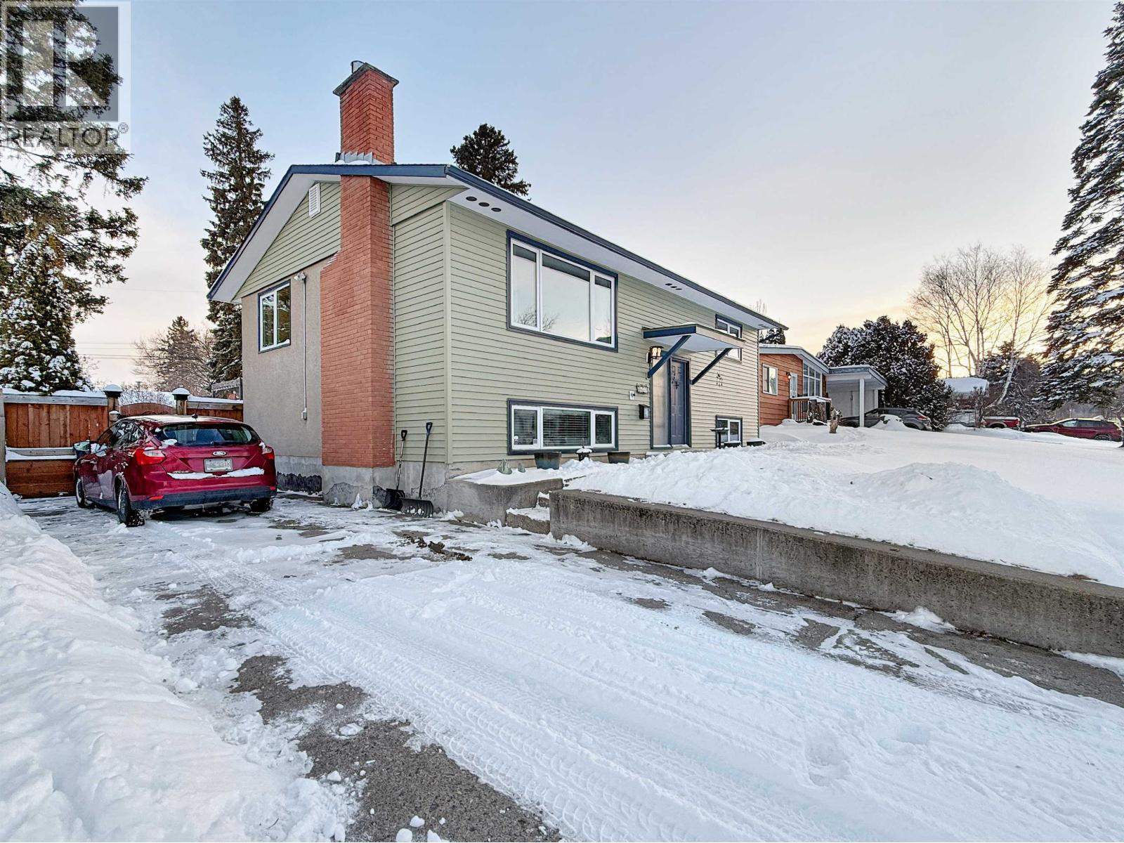2823 ATHLONE AVENUE - Image 2