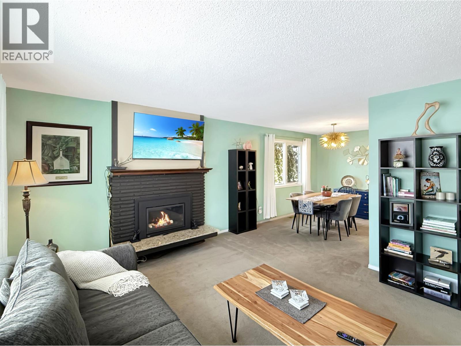 2823 ATHLONE AVENUE - 6