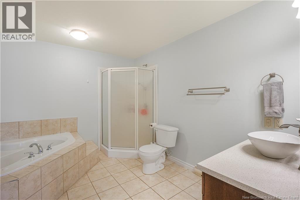 #104 160 VALCOUR DRIVE - 21