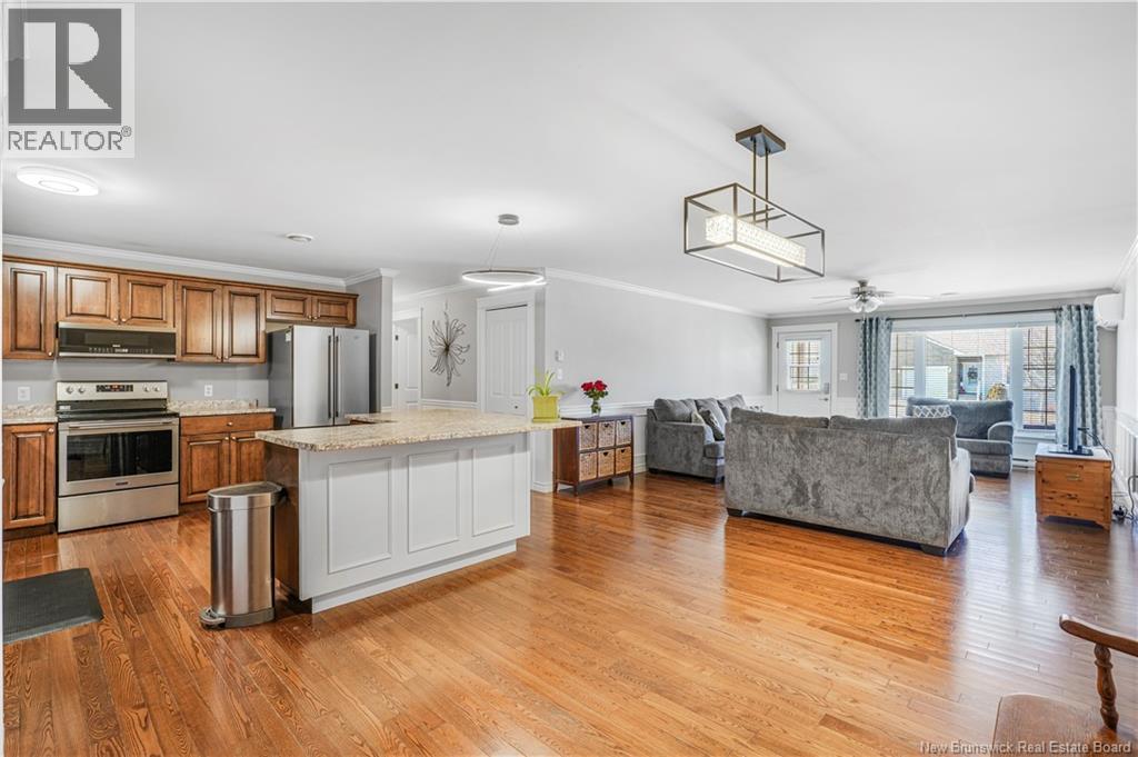 #104 160 VALCOUR DRIVE - Image 3