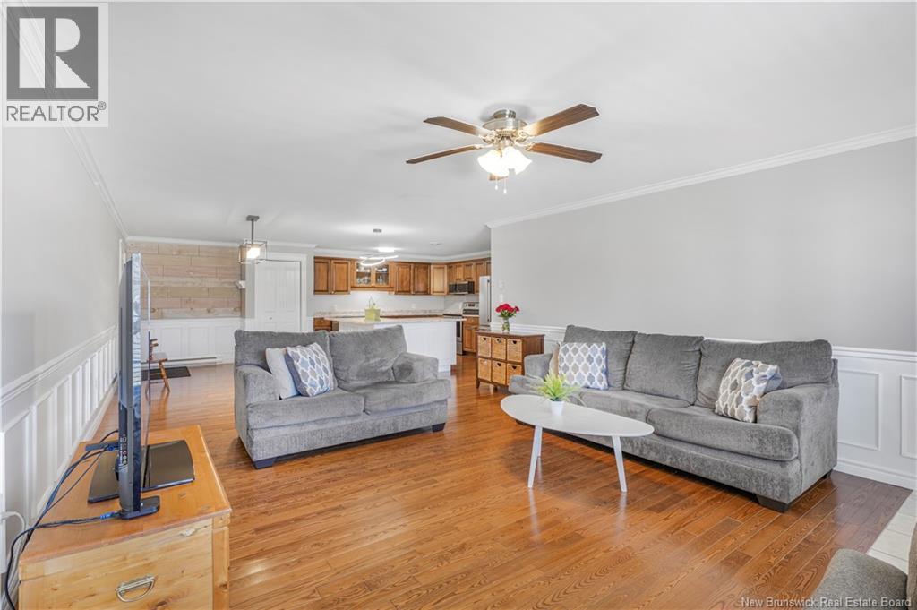 #104 160 VALCOUR DRIVE - 17