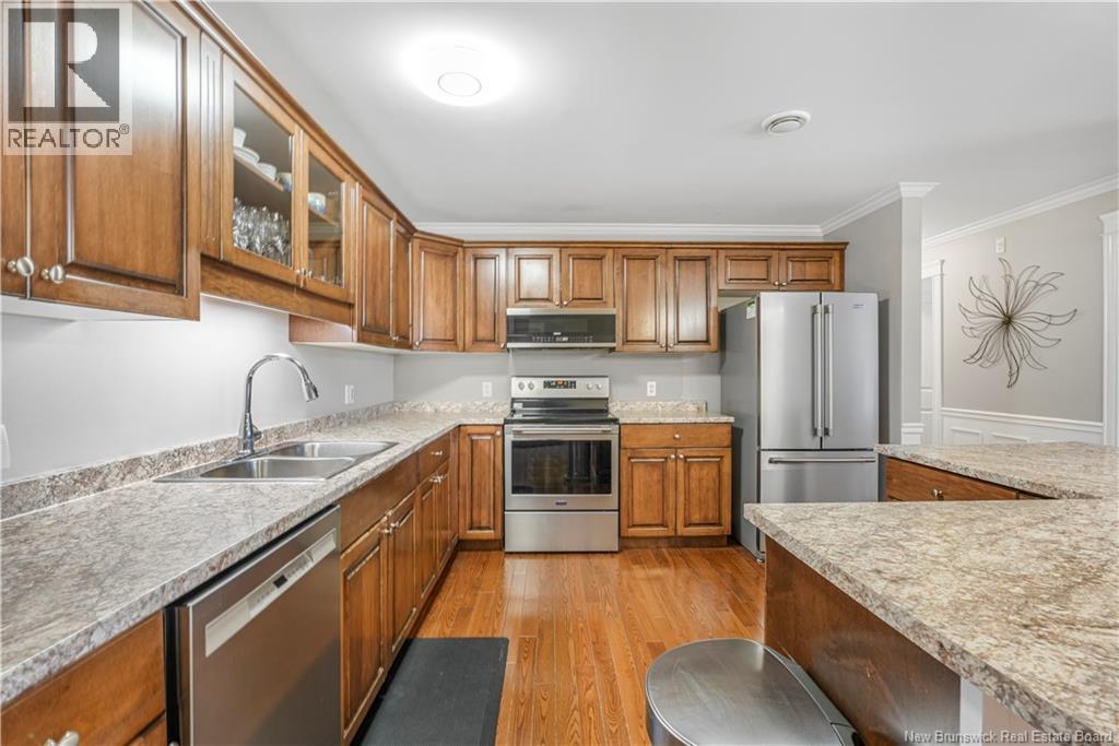 #104 160 VALCOUR DRIVE - 4