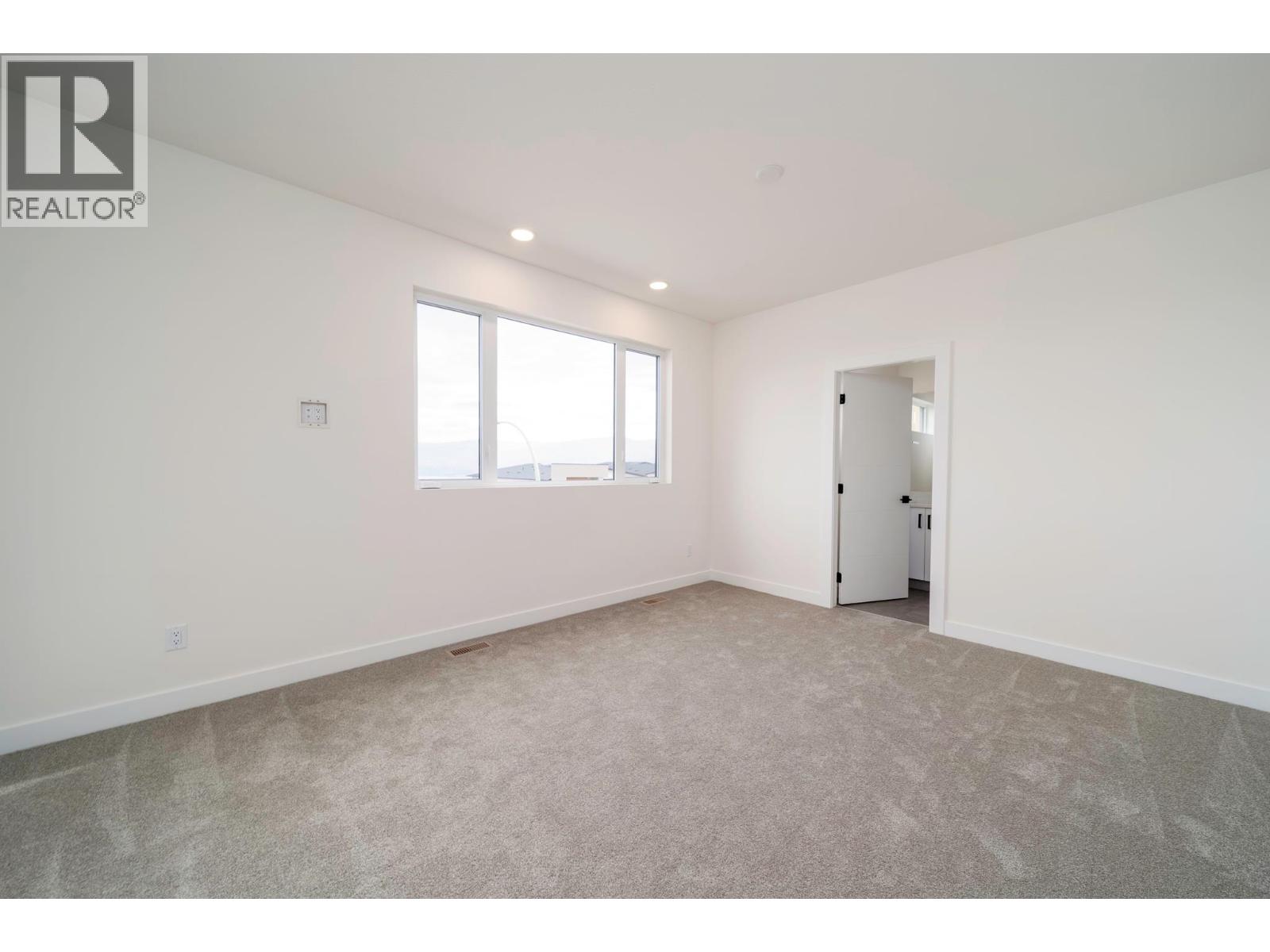 3758 DAVIDSON COURT LOT# TRAILS 66 - 20